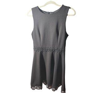 B. Darlin Black Sleeveless Dress With Lace Trim & Embroidered Hem Size 11/12